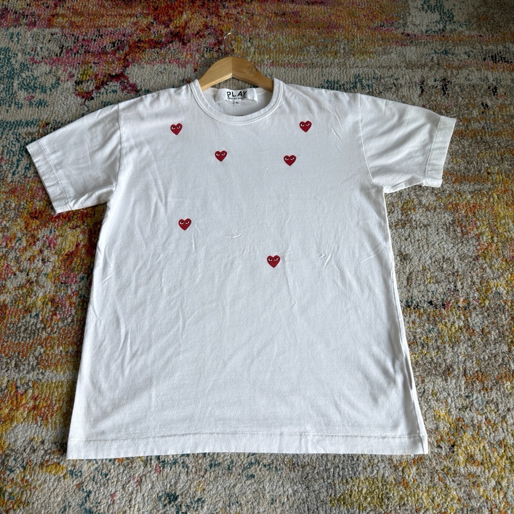 Comme des Garçons PLAY Multi Red Heart Graphic T-Shirt Mens XL White Tee
